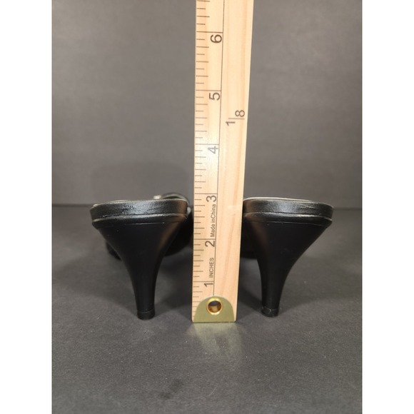 BCBG Paris Women 7B Black Leather Horsebit Pointed Toe Mule Kitten Heels Career - Picture 5 of 9